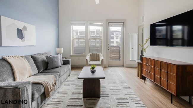 Foto del edificio - 3100 Scofield Ridge Pkwy