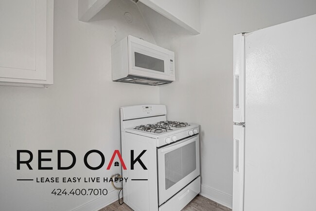 Foto del edificio - 979 S Oxford Ave