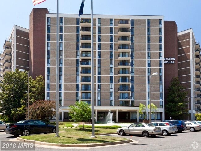 Building Photo - 6800 FLEETWOOD Rd