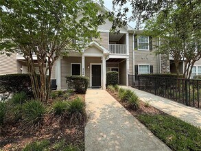 Building Photo - 575 Oakleaf Plantation Pkwy