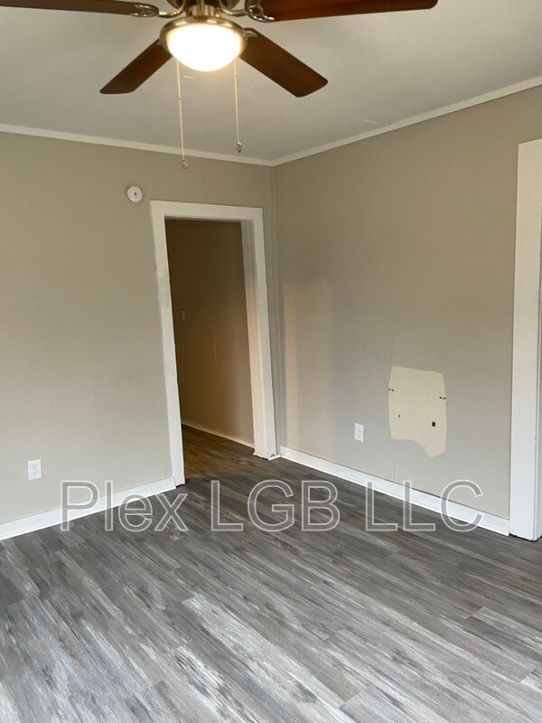 Foto del edificio - 105 Butler St