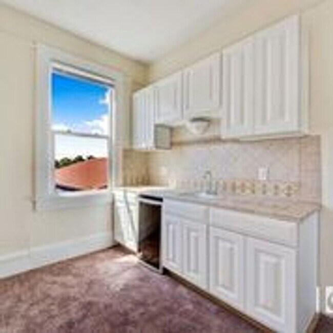 Building Photo - Downtown Penthouse in Vallejo, CA