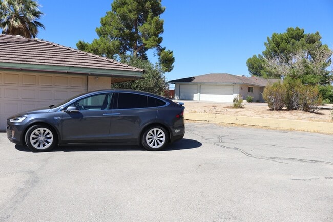 Building Photo - 19275 Symeron Rd