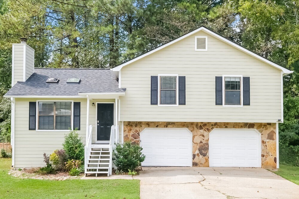 Foto principal - 6230 Littleton Dr