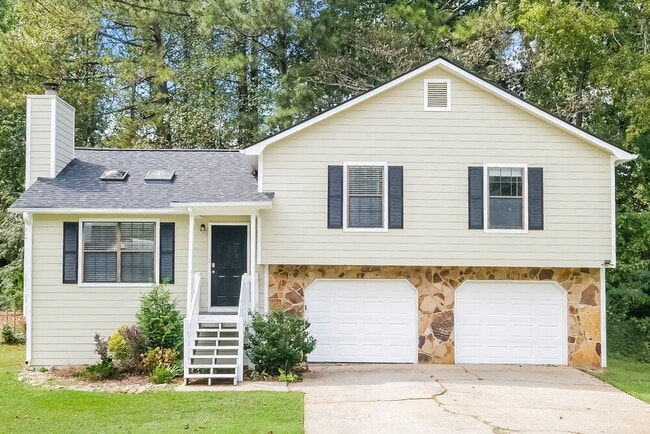 Building Photo - 6230 Littleton Dr