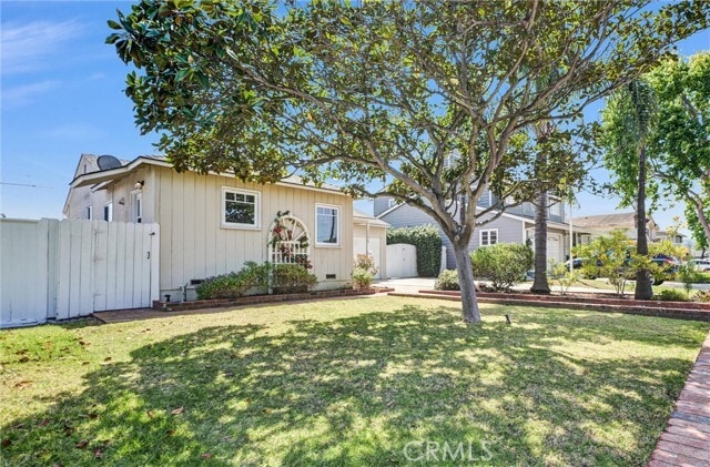 Foto del edificio - 22228 Warmside Ave