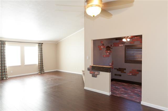 Building Photo - 7921 Aaron Cir