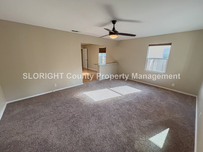 Building Photo - AVAILABLE NOW - Charming Home Just ½ Mile from Downtown Paso Robles - 2 Bed / 1 Bath