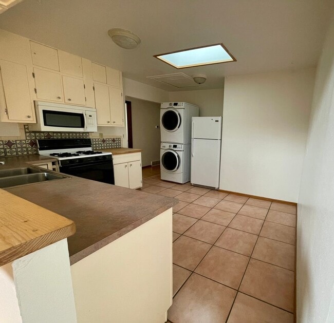 Foto del edificio - 3 Bed/2 Bath Home in North Boulder