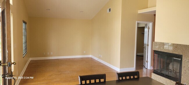 Foto del edificio - Centrally located gem in Chula Vista