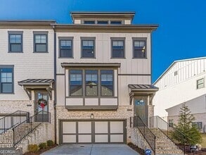 Building Photo - 1135 Provence Ln