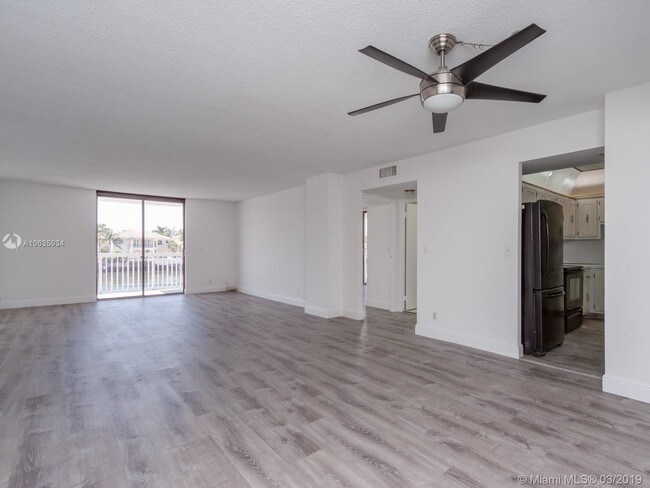 Foto del edificio - ALLINGTON TOWERS NORTH CONDO
