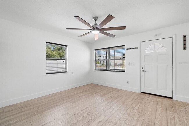 Foto del edificio - 3001 Fairfield Ave S