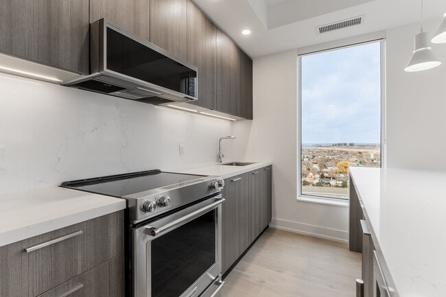 Photo du bâtiment - 31 York Garden Wy