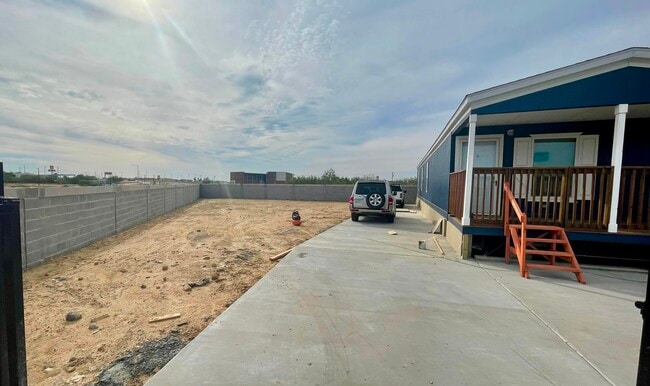 Building Photo - 4201 Santa Maria Ave