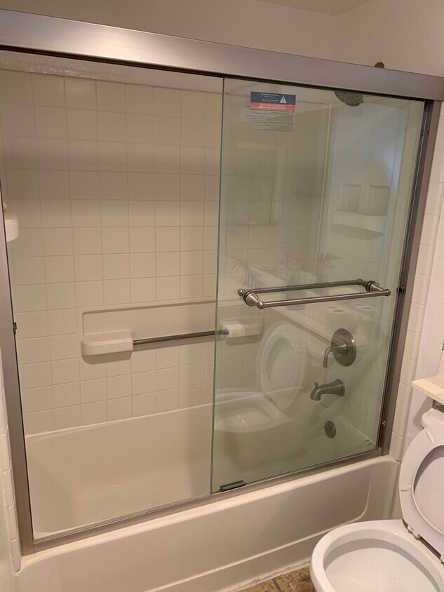 Baño - 530 S Manhattan Pl