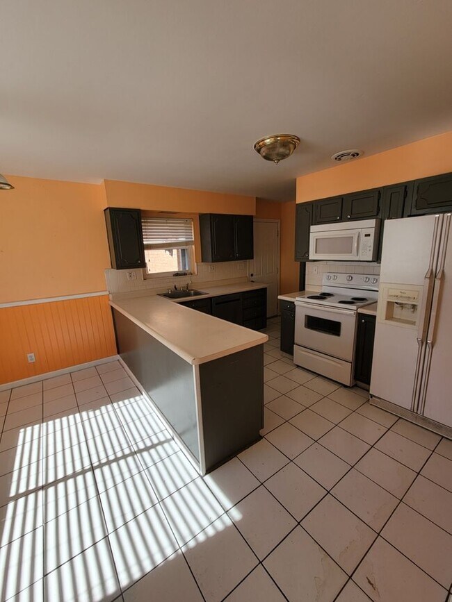 Foto del edificio - Nice House for Rent in Creve Coeur