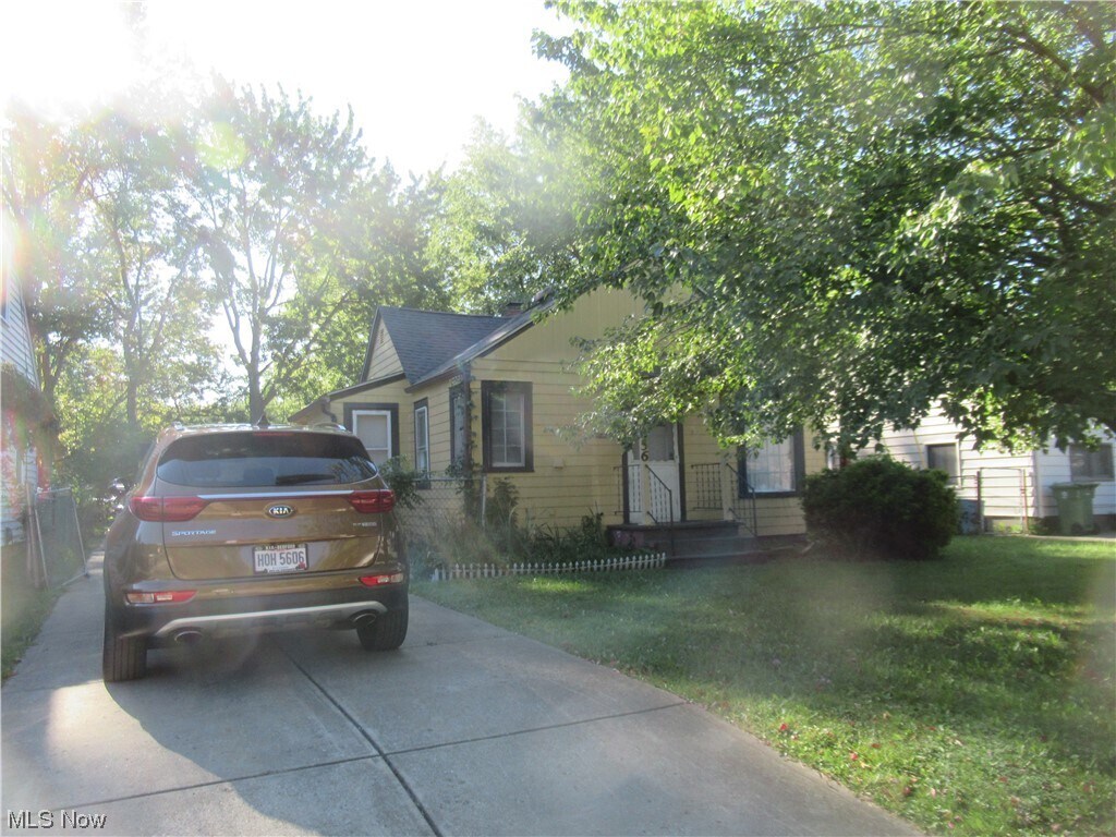 Foto principal - 33256 Willowick Dr