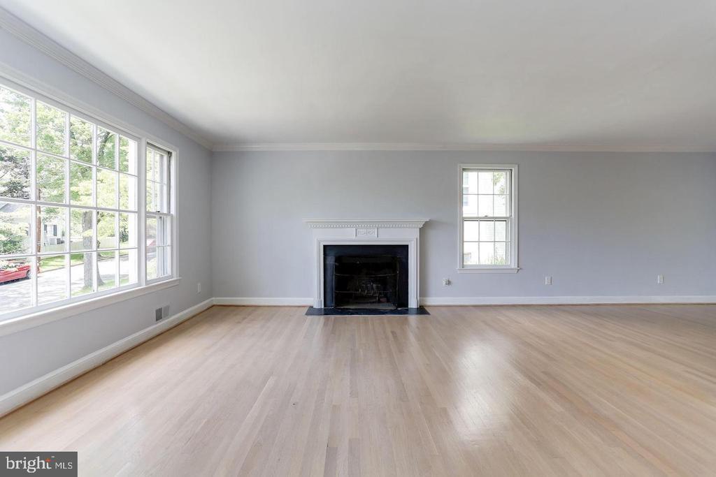 Primary Photo - 2209 46th St NW