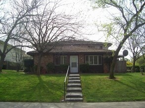 Building Photo - 4710 Hayford Way