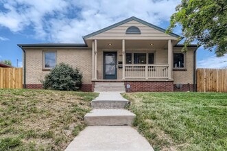 Building Photo - 3580 S Marion St