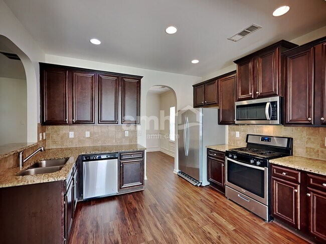 Foto del edificio - 3389 Gardenside Walk SW