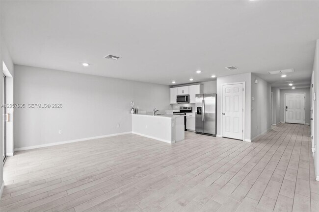 Foto del edificio - 7020 Ramrod Cir