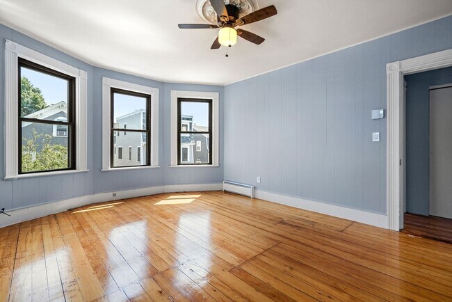 Foto del edificio - 526 E 5th St