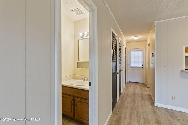 Foto del edificio - 4443 N Olive Branch Unit 5