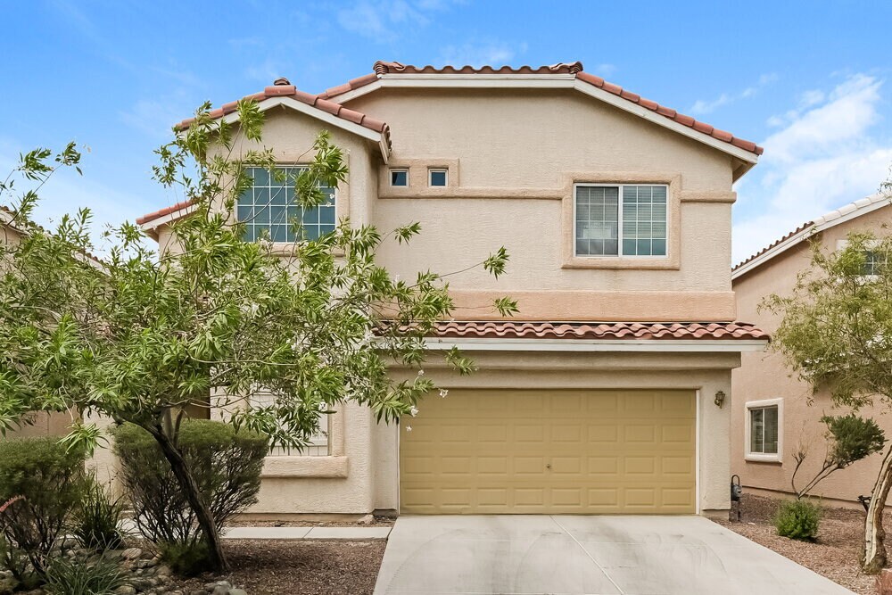 Foto principal - 1748 Crow Creek Ave