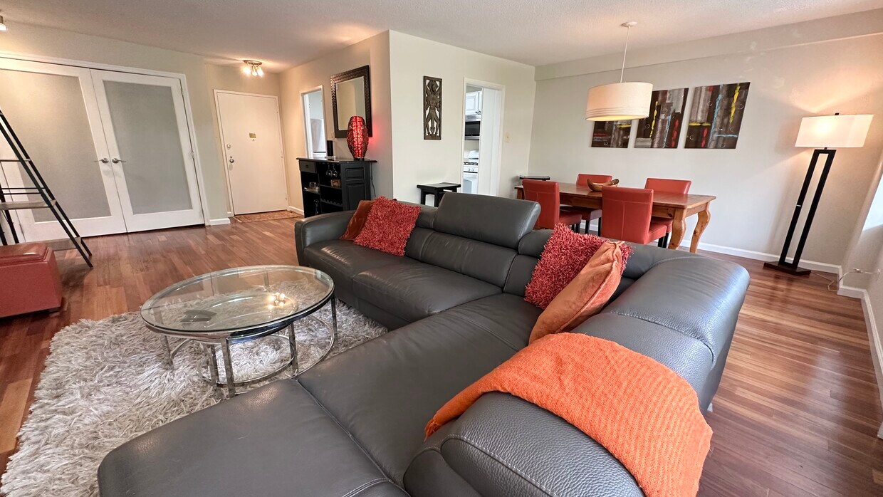 Foto principal - 4501 Arlington Blvd