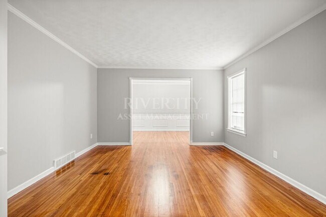 Foto del edificio - GORGEOUS HOME LOCATED IN RALEIGH NEAR CRAIGMONT DR!!! SECTION 8 WELCOMED!!!