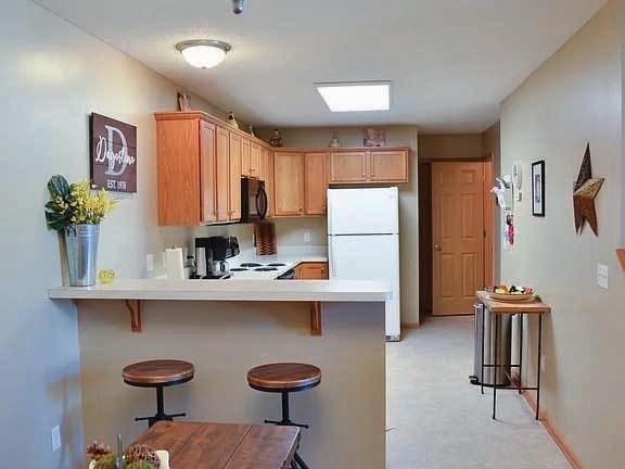 Foto del edificio - 20613 Fenston Ave N