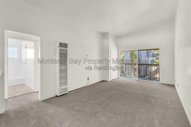 Foto del edificio - 420 Lighthouse Ave