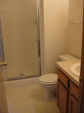 Building Photo - 558 Lamont Dr