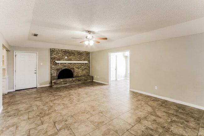 Foto del edificio - 1830 E Kirnwood Dr