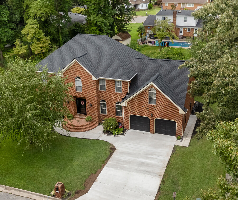 WELCOME HOME! - 3004 King Richard Way