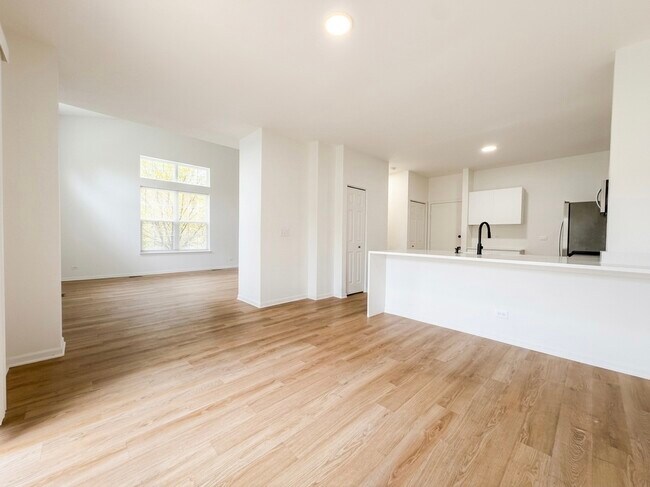 Foto del edificio - 1089 Ellsworth Dr
