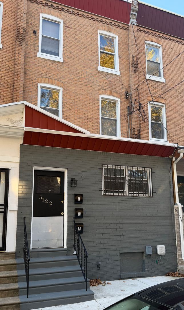 Building Photo - 5122 Arch St