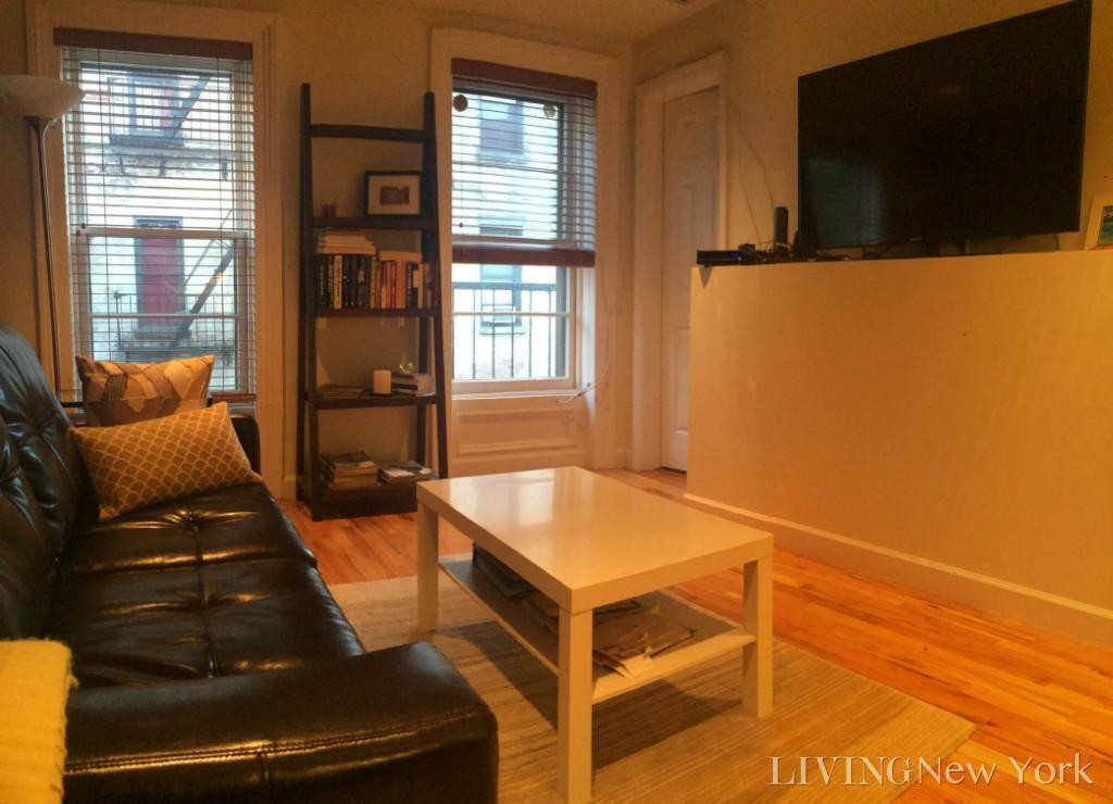Foto principal - 202 E 18th St