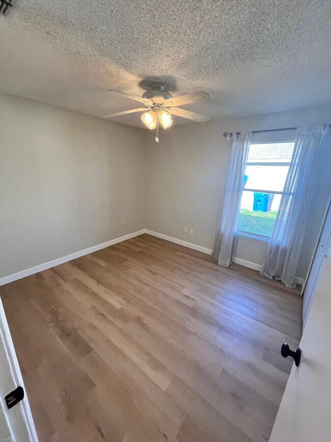Dormitorio 2 - 12324 Casheros Cove Dr S