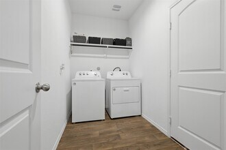 Building Photo - 14122 Carly Pines Ct