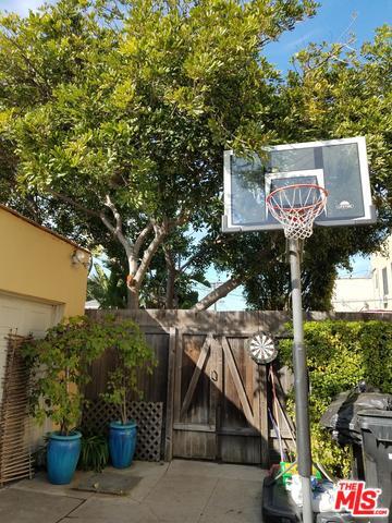 Foto del edificio - 6230 W 6th St