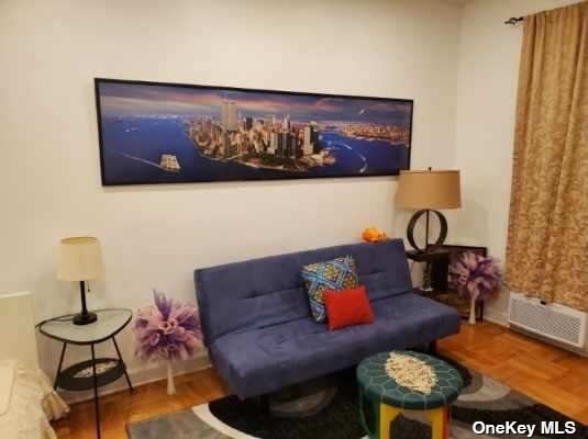 Foto del edificio - 76-26 113th St