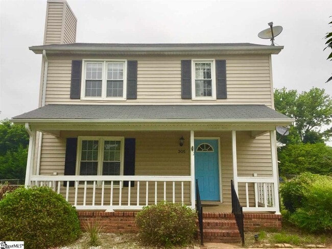 Building Photo - 305 Laurel Tree Ln