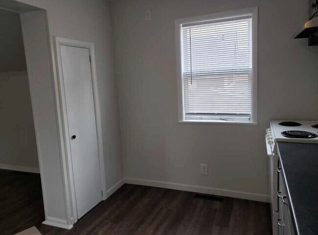 Foto del edificio - 1510 Francis St