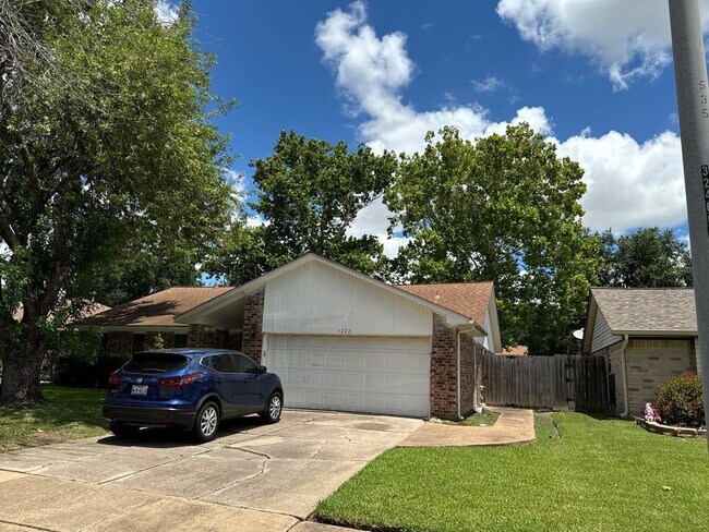 Foto del edificio - 5222 Valleyview Dr
