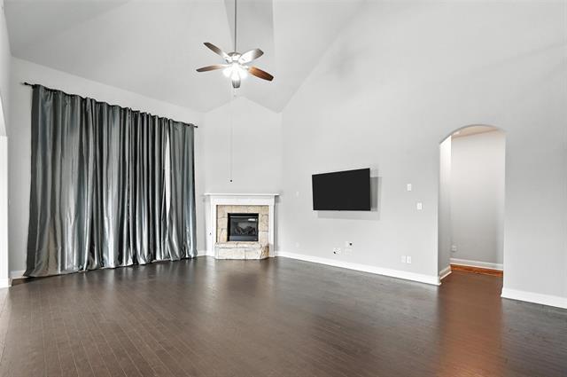 Foto del edificio - 13923 Hopewell Dr
