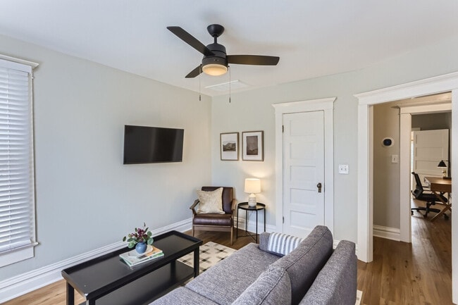 Building Photo - 91 Pearl St