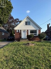 Building Photo - 19 Westchester Rd